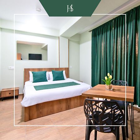 Hotel Serenity Tiflis Dış mekan fotoğraf