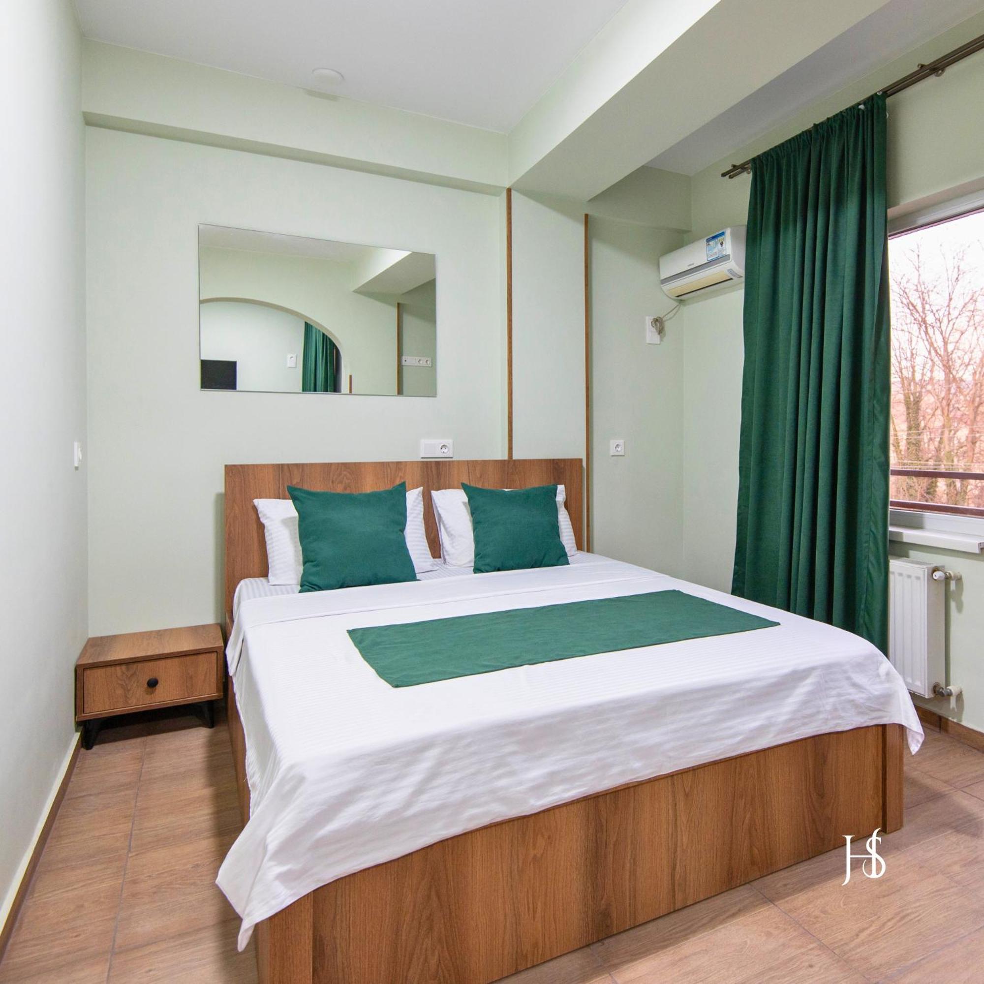 Hotel Serenity Tiflis Dış mekan fotoğraf