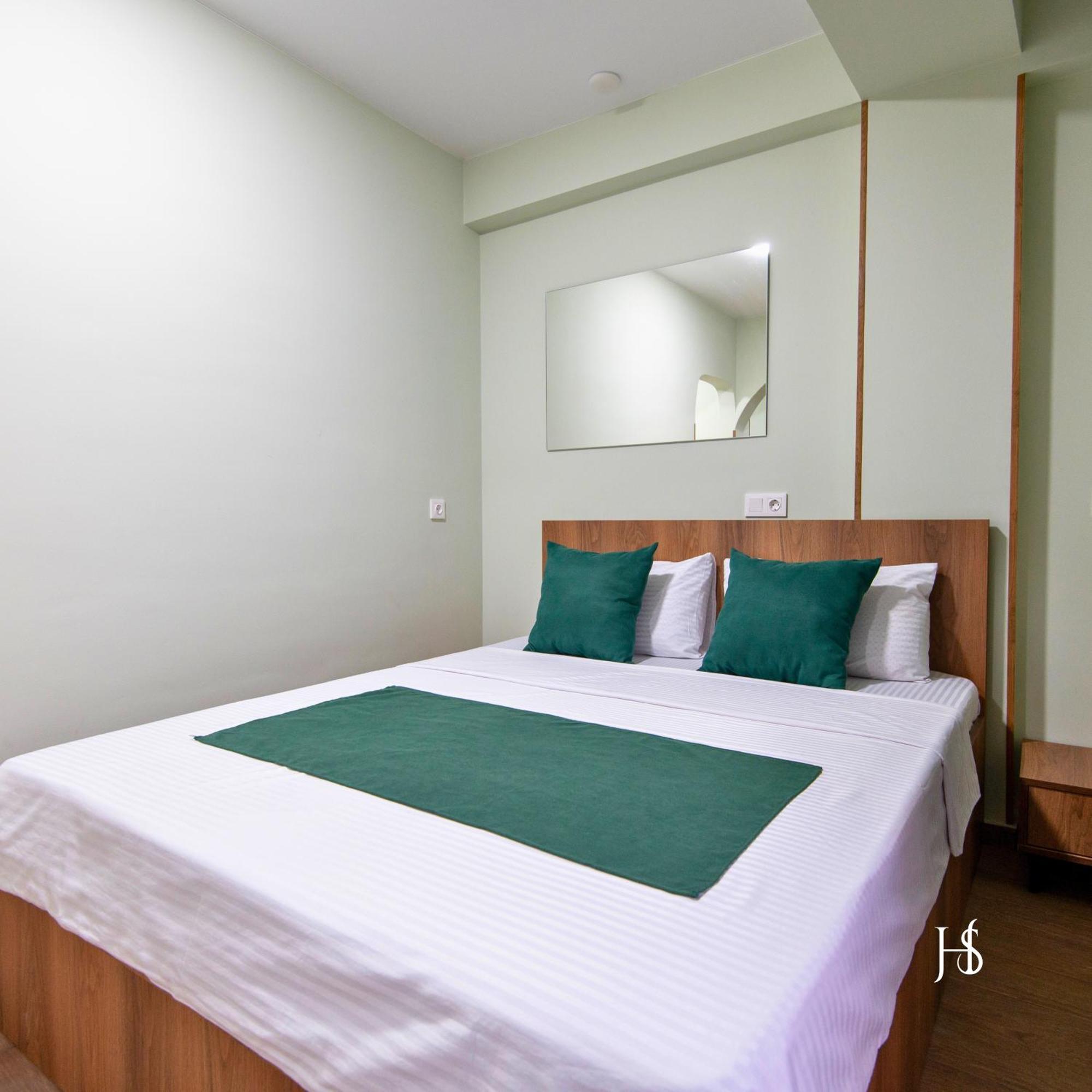 Hotel Serenity Tiflis Dış mekan fotoğraf